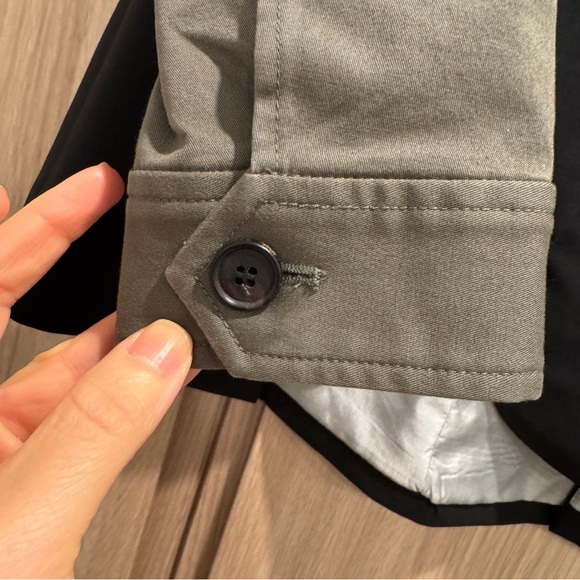 Veronica Beard Black and Green Dickey Blazer Jacket - Size 10 - Picture 12 of 16